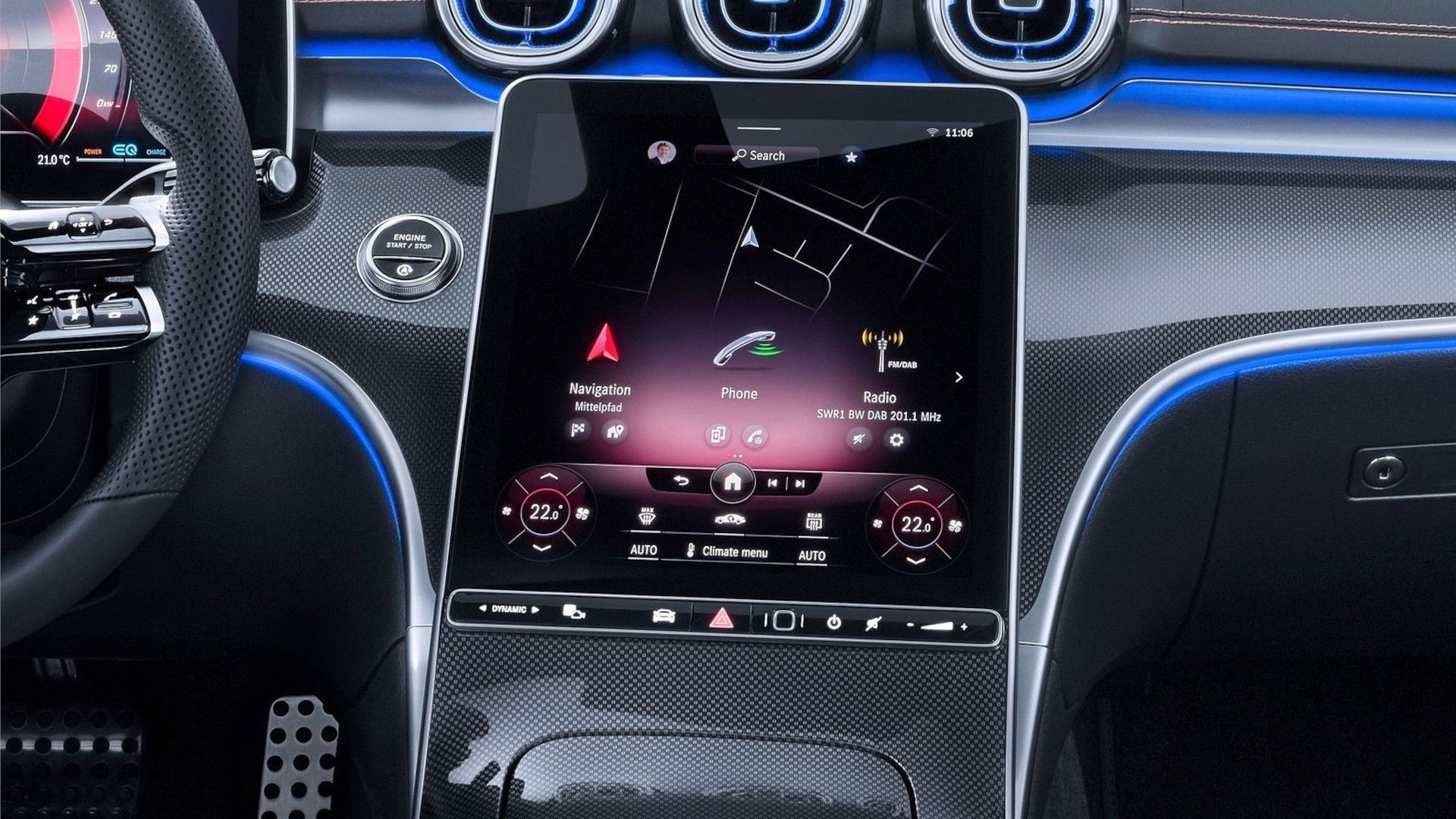 2024 Mercedes-Benz C-Class infotainment 